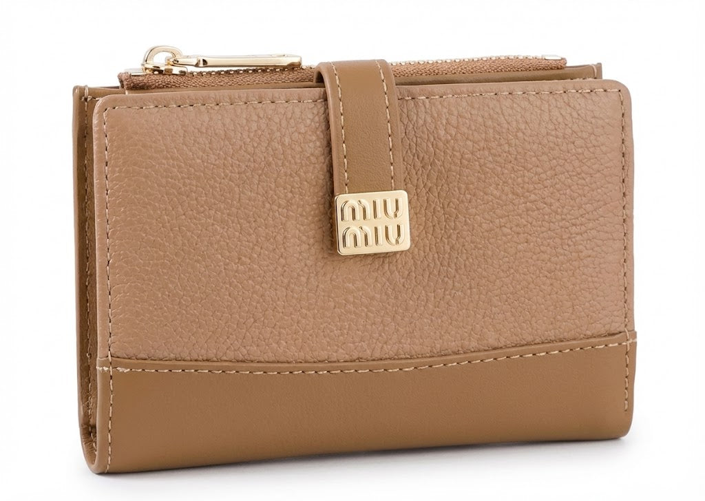 Billetera Chic Lock
Neli